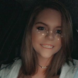 Meet your Posher, Kara